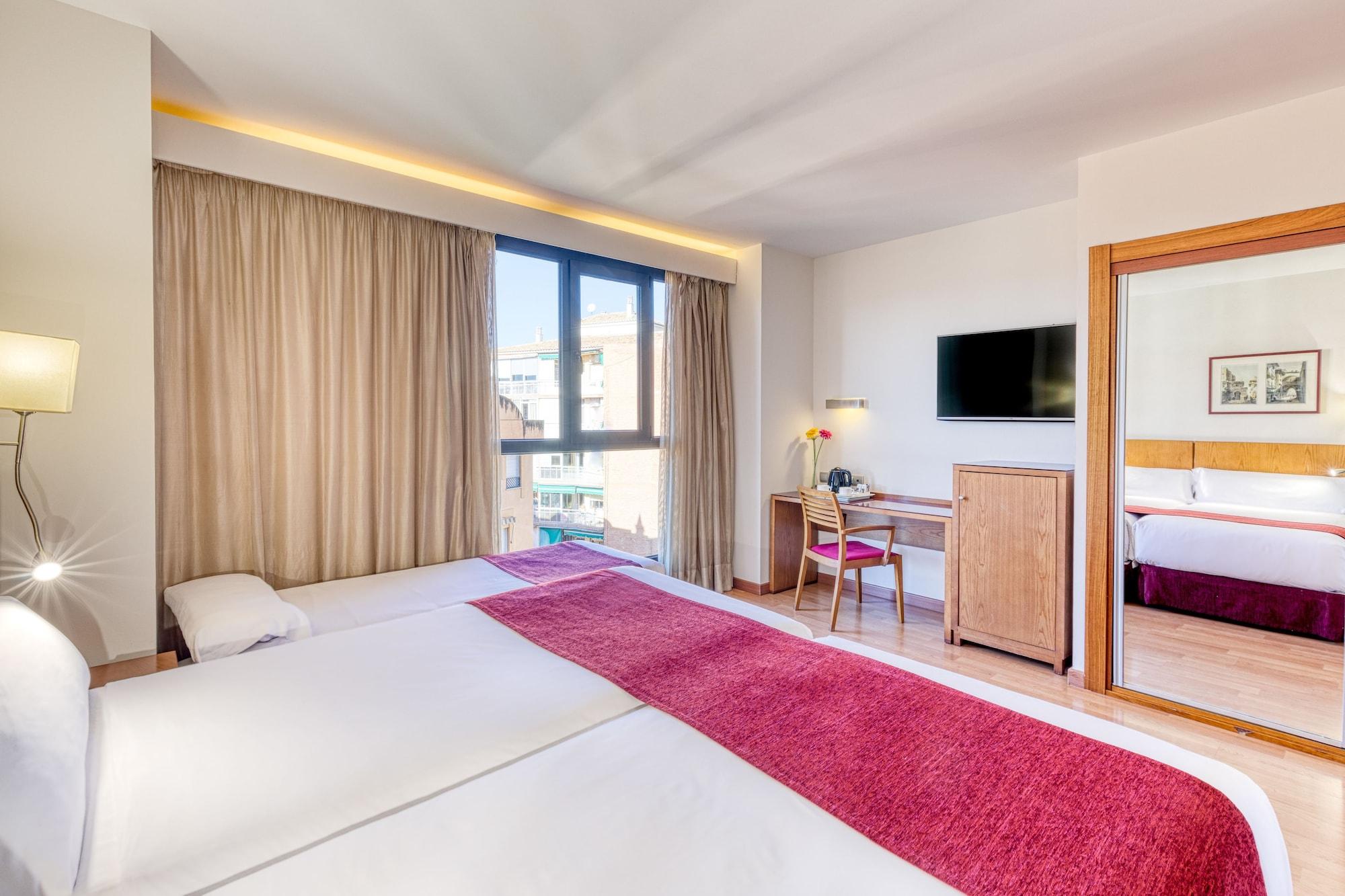 Senator Granada Spa Hotel Bagian luar foto