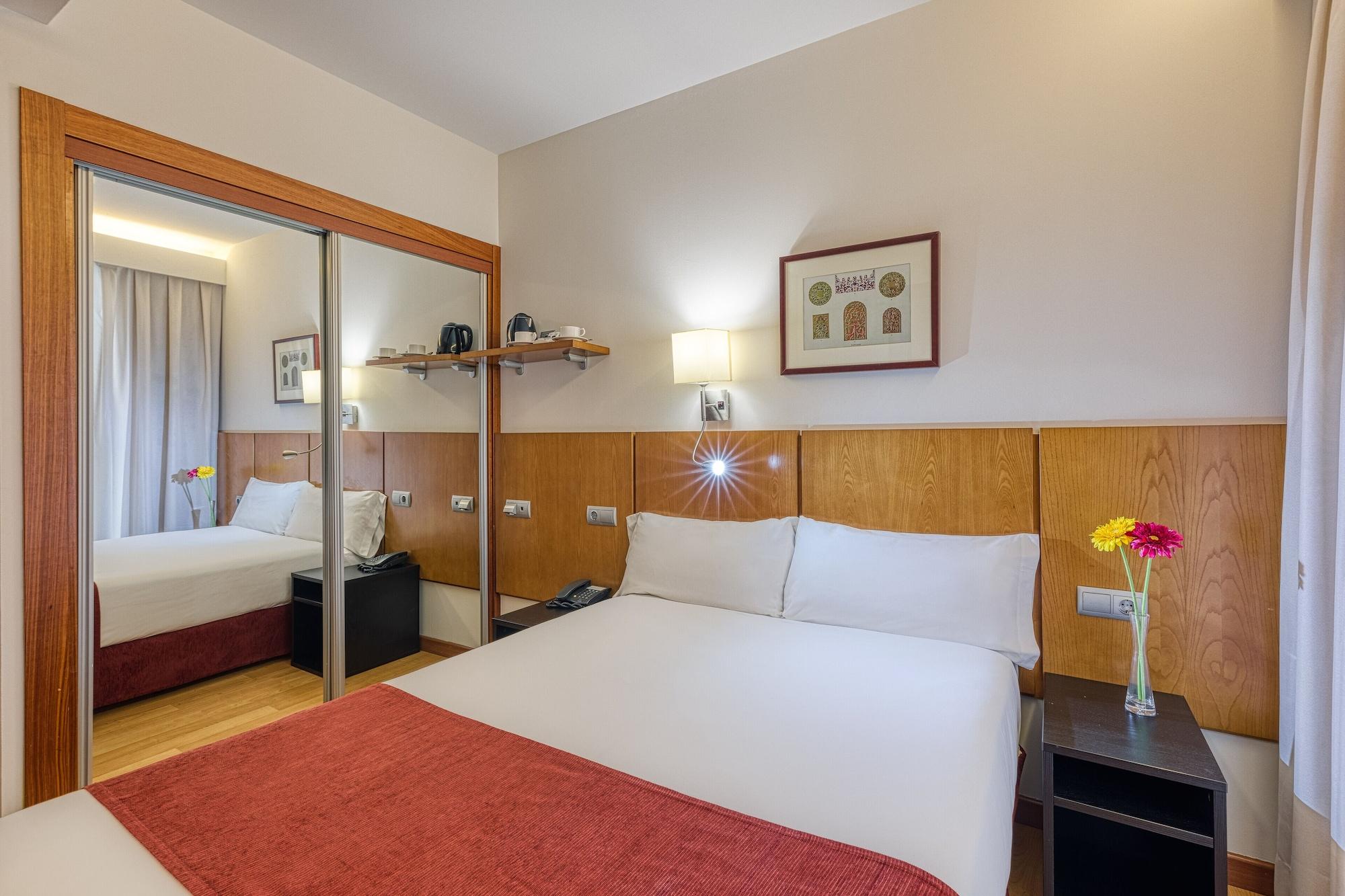 Senator Granada Spa Hotel Bagian luar foto