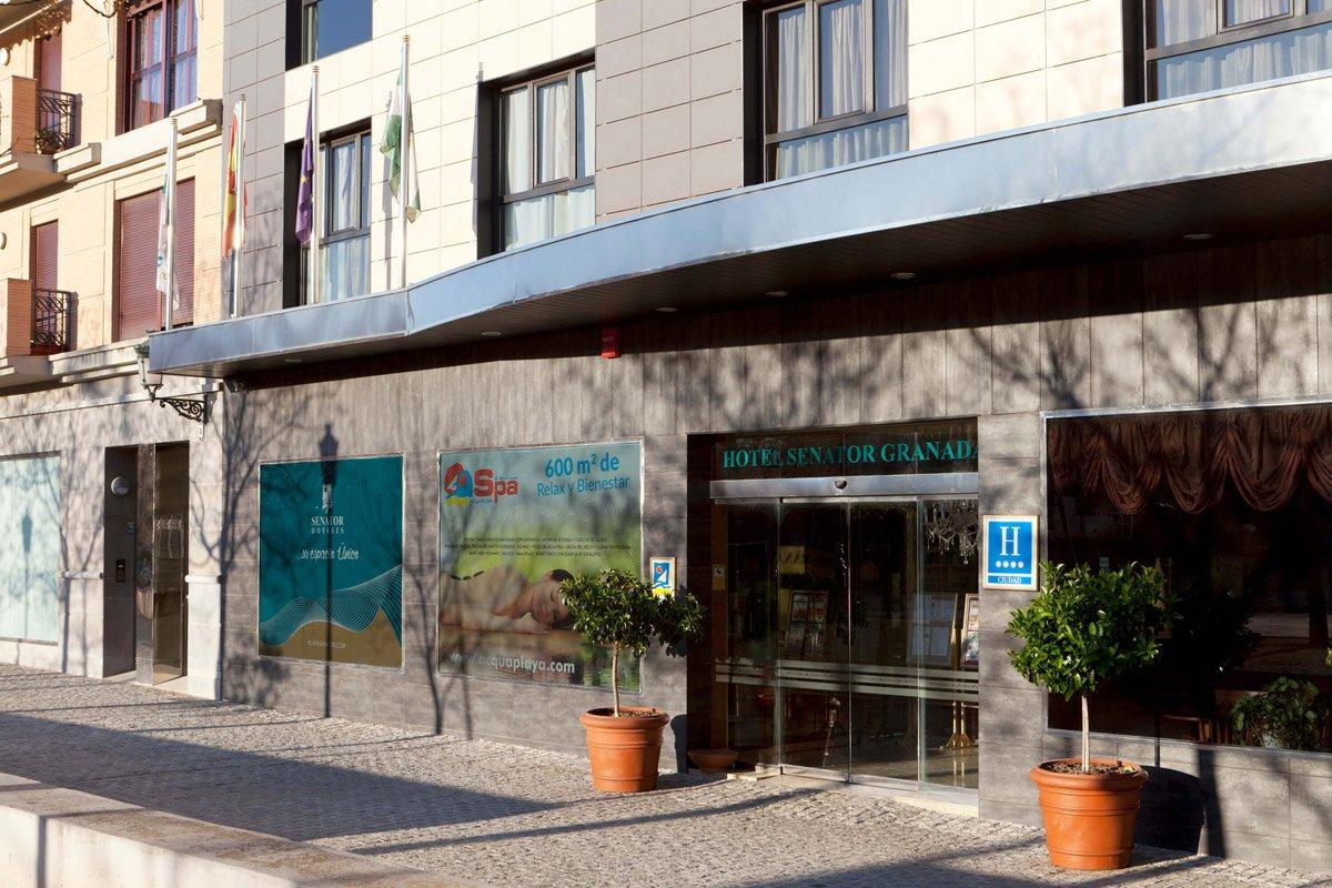 Senator Granada Spa Hotel Bagian luar foto