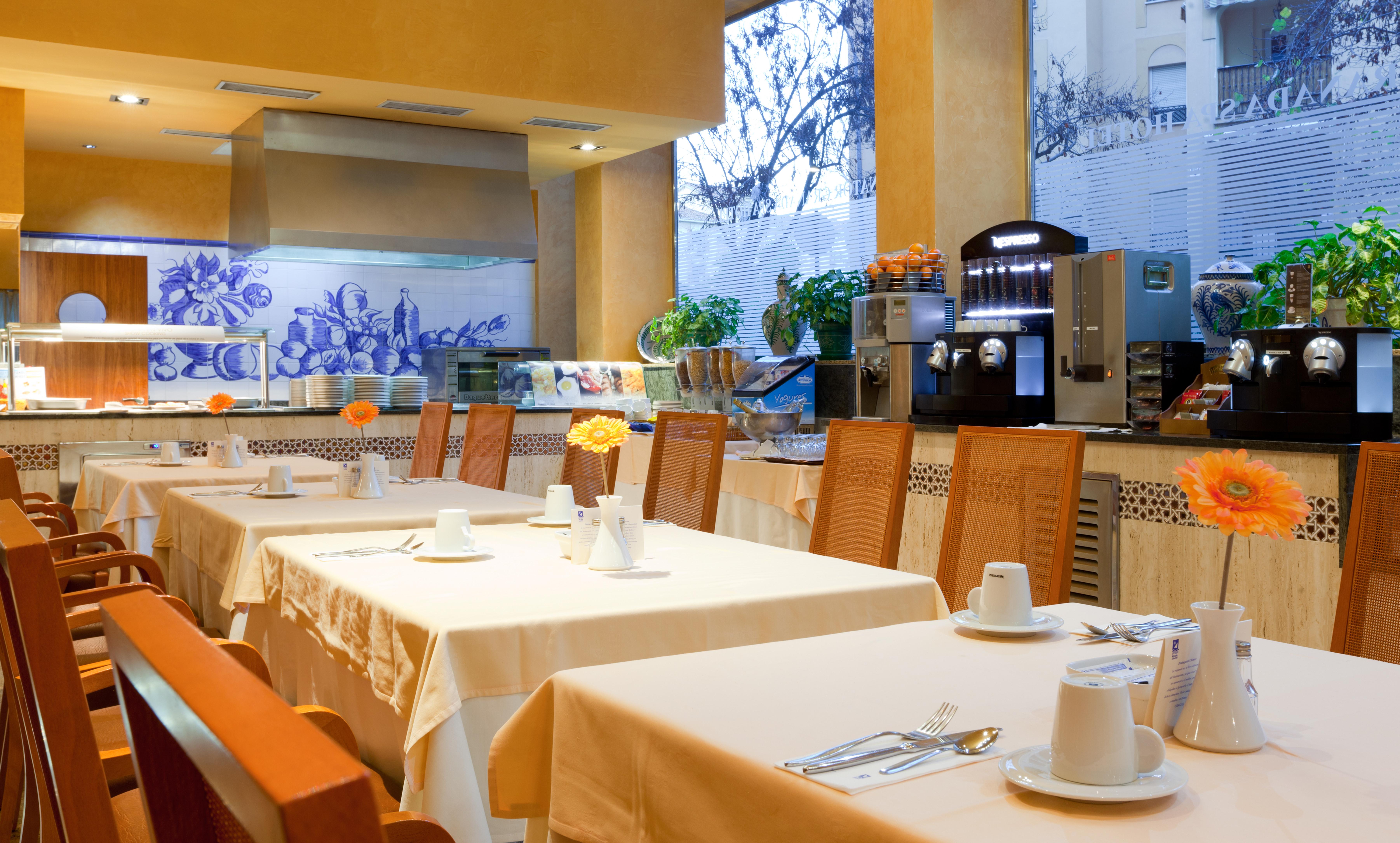 Senator Granada Spa Hotel Bagian luar foto