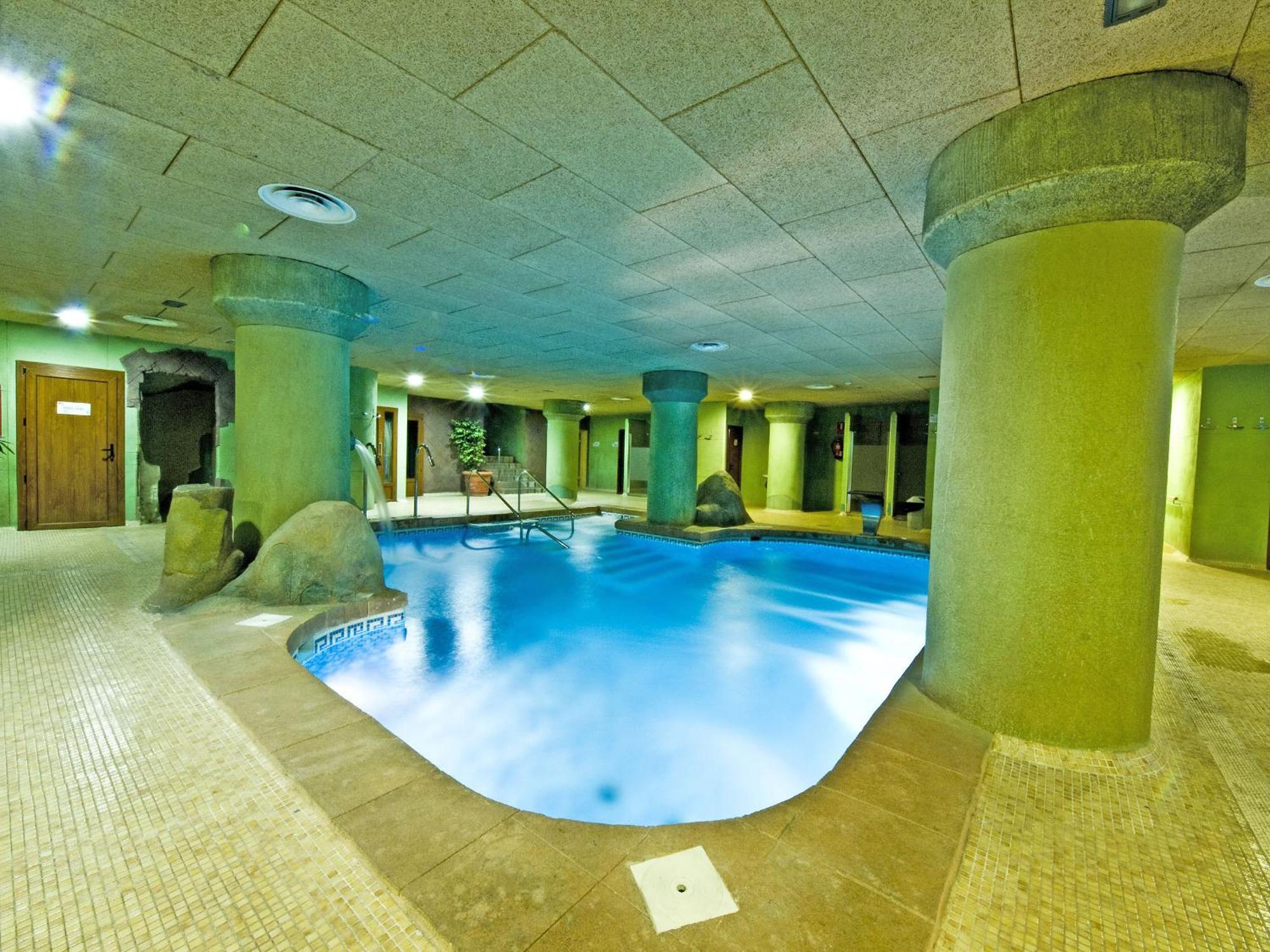 Senator Granada Spa Hotel Bagian luar foto
