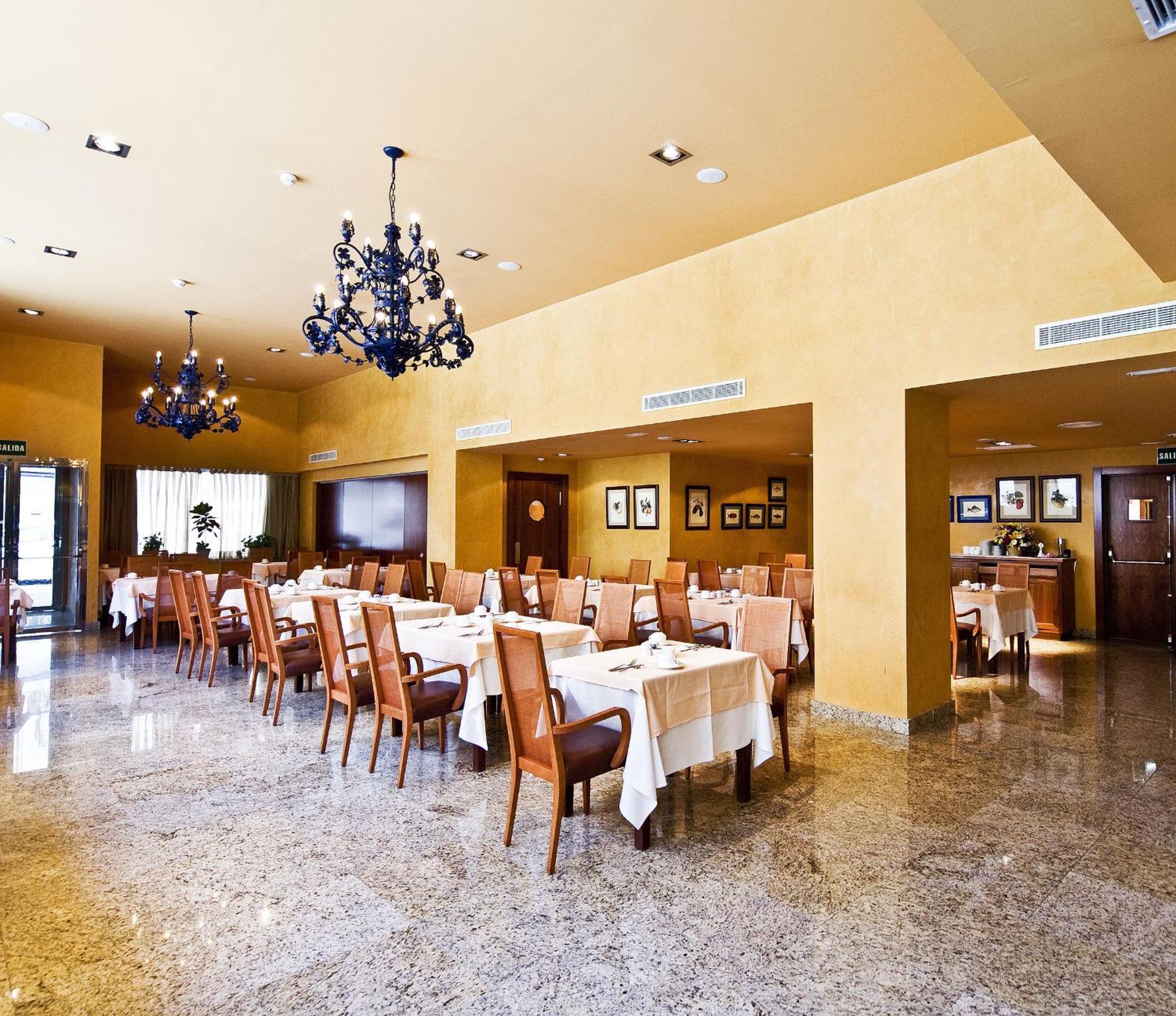 Senator Granada Spa Hotel Restoran foto
